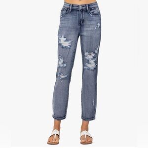 Judy Blue Boyfriend Fit High Rise Destroyed Light Wash Jeans Size 26